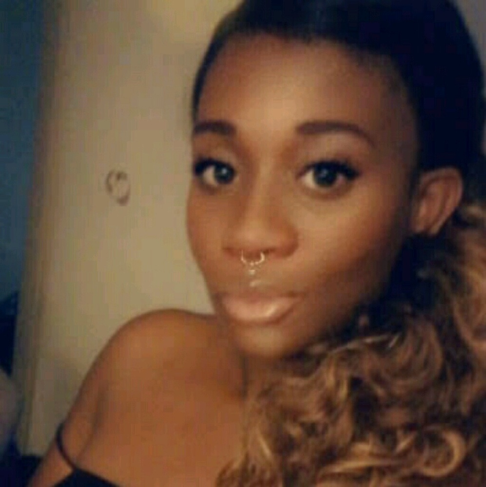 Meet your Posher, Tiffany